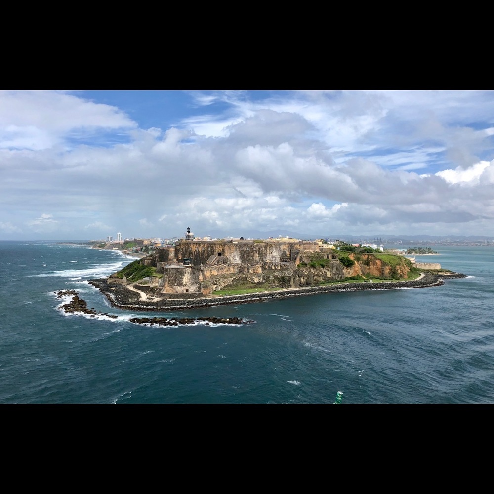 Meet your Posher, Leanne